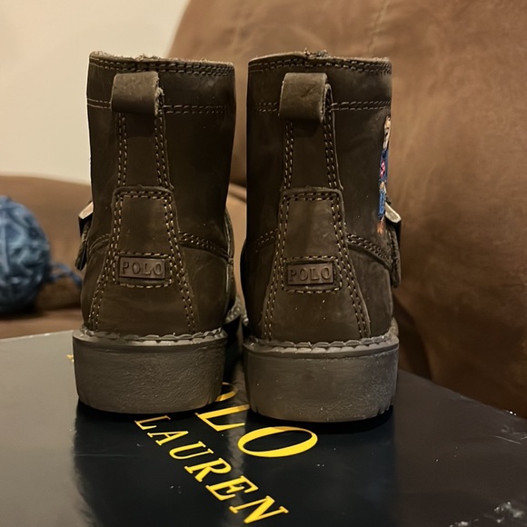 Polo by Ralph Lauren Dark Brown Kids Boots with Bear Patch - Picture 7 of 10